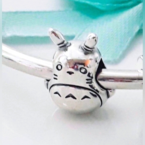 Totoro charm S925 Sterling Silver Pandora compatible - Picture 3 of 3